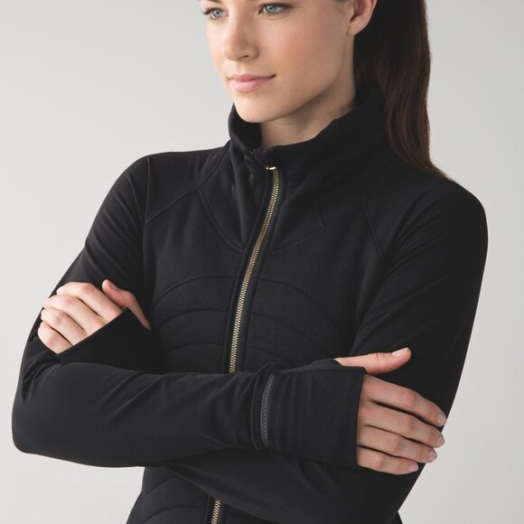 Lululemon Fleece Out Jacket Size 6 - Picture 2 of 10